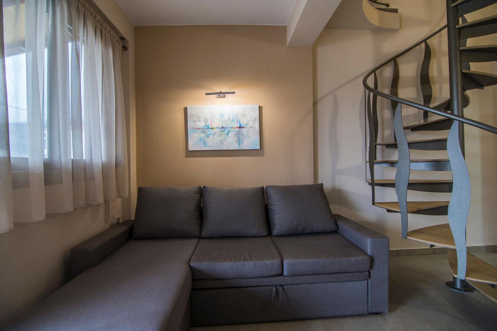 Elia Luxury Apartments สตาวรอส ภายนอก รูปภาพ